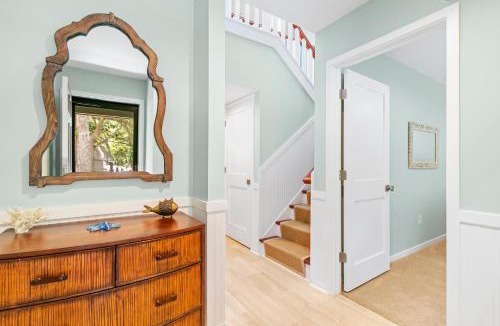West Beach Village House | 1374 Dunlin Ct