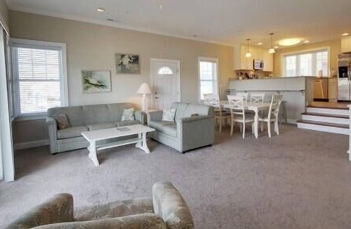 Ocean City House | 16th St - 3br/3ba occ 8, 2 blocks to beach and boards.