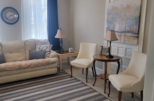 Hamilton House | 1895 meets 2025 Townhouse in Urban Hamilton