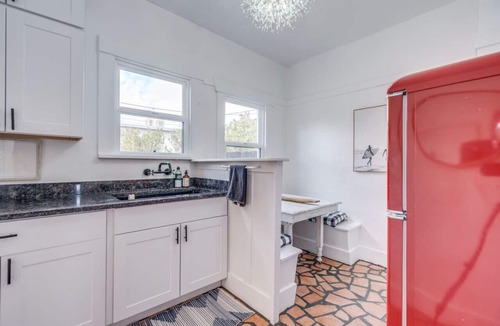 Tucson Villa | 1926 Duplex/Near U of A/1 BR & 1 BA/Cozy