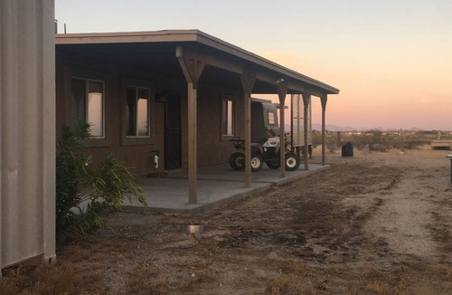 Tonopah House | 2 Bdrm home for Outage/SRP Solar Project Workers