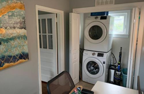 Downtown House | 2 bed House in Downtown Raleigh