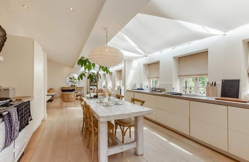 Ebbesborne Wake Cottage | 2 Bed in Tisbury, Salisbury (oc-t44804)