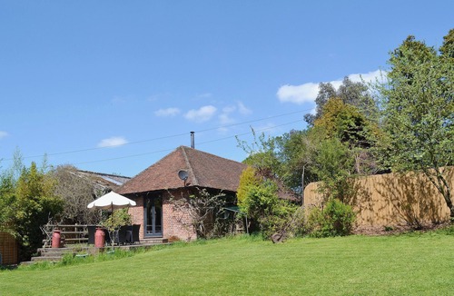 New Forest District Cottage | 2 bedroom accommodation in Shobley, Ringwood