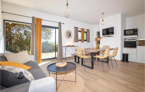 Pila-Canale House | 2 Bedroom Amazing Home In Pila Canale
