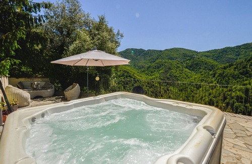 Carcheto-Brustico Apartment | 2 bedroom gorgeous apartment in CARCHETO BRUSTICO