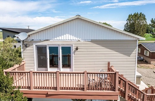 Elba House | 2 bedroom house overlooking Snake River