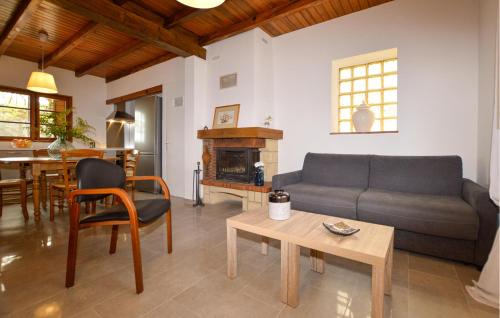 Popolasca House | 2 Bedroom Nice Home In Popolasca