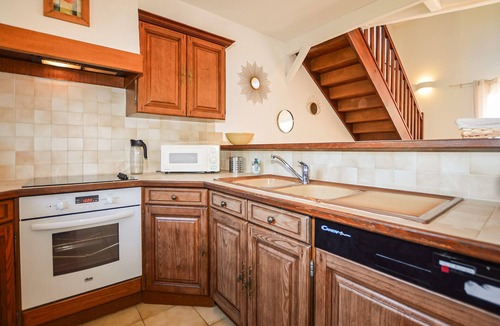 Prunete House | 2 bedroom nice home in Prunete