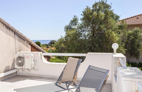 Prunete House | 2 bedroom nice home in Prunete