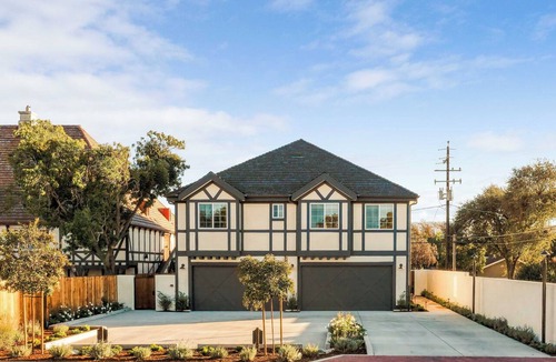 Solvang Apartment | 2 bedroom - WiFi, AC, garaged off-street parking with EV Charger.