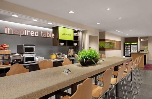 Pooler Hotel | 2 Comfortable Units! Steps to World's Tallest IMAX & Tanger Outlets- 1.2 miles