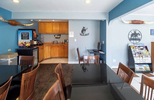 Pendleton Apartment | 2 Double Beds Non-Smoking