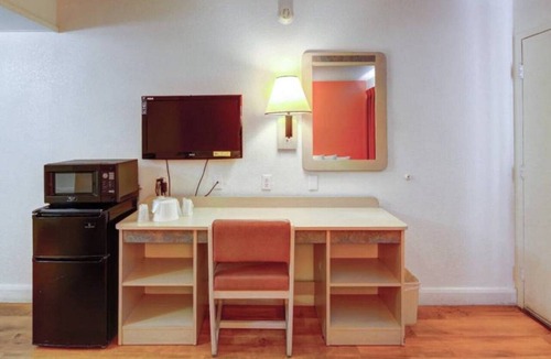 St. George Apartment | 2 Full Beds | Non-Smoking
