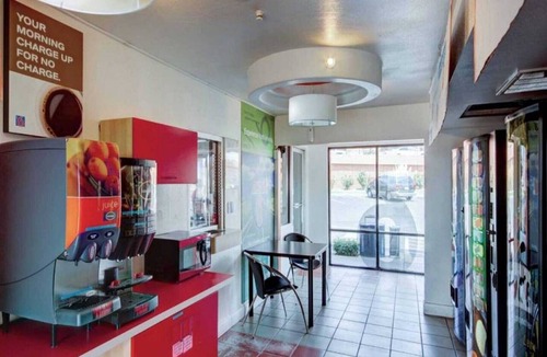 St. George Apartment | 2 Full Beds | Non-Smoking