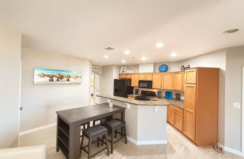 Lake Havasu City Villa | 2 Homes Next Door - NEW POOL & 25x40 Boat-RV Pad