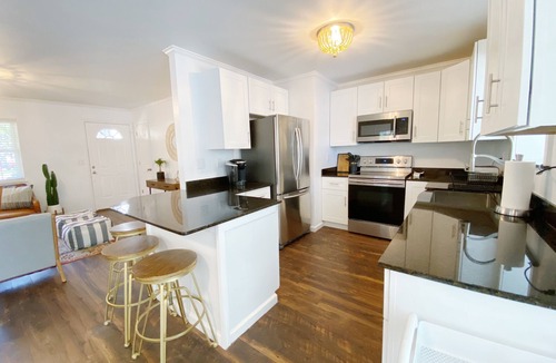Myrtle Grove House | 2 HOUSES! Dreamy Villa & Tiny House! Large pool!