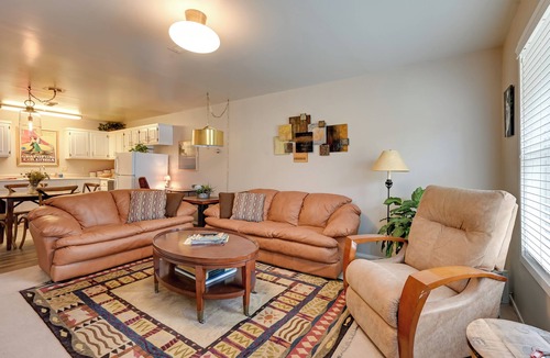 Corvallis Apartment | 2 Mi to Bitterroot River: Downtown Corvallis Apt!