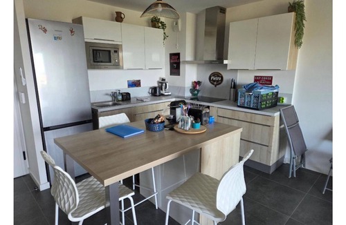 L'Ile-Rousse Apartment | 2-room apartment with sea view and terrace -near the beach and shops