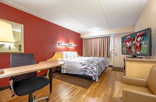 Greenwich Hotel | 2-Star Hotel ∙ Red Roof Inn Virginia Beach