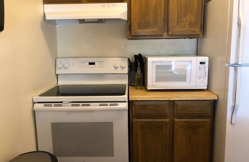 Page House | 2 Story 2 Bedroom Townhome Suite