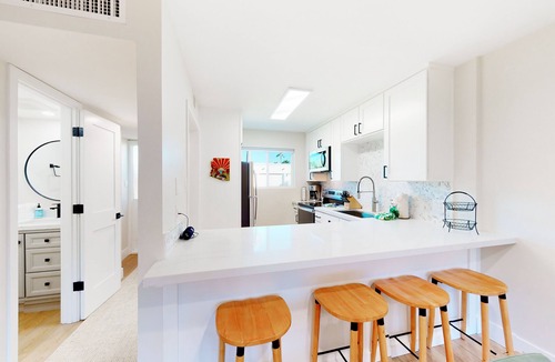 Fashion Square Condo | 2-story dog-friendly condo with patio, outdoor pool, W/D, streaming, partial AC