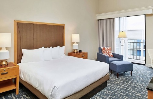 Berkeley Hotel | 2 Units | Family Stay by the Bay | Pool Access, Parking & Pet Friendly