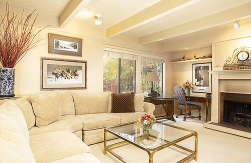 Elkhorn Hotel | 2 Units w/2-BR in 3 Beds | Close to Outdoor Fun, Pool Access, and Local Shops