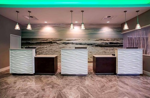 Northeast Virginia Beach Hotel | 2-Star Hotel ∙ La Quinta by Wyndham Virginia Beach