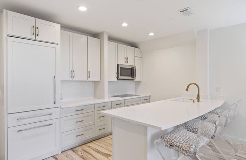 West Beach Village Condo | 2374 Shipwatch Villa by Akers Ellis Rentals