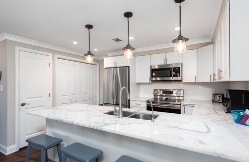 Ocean Ridge Villa | 256 Driftwood:Beautiful 2nd Floor Villa;Golf Course Views;Beach Cabana Included: Dogs Welcome
