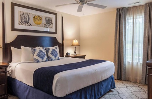 Williamsburg Resort | 2BR/2BA Retreat Near Colonial Williamsburg - Pool + Kitchen + Family Fun