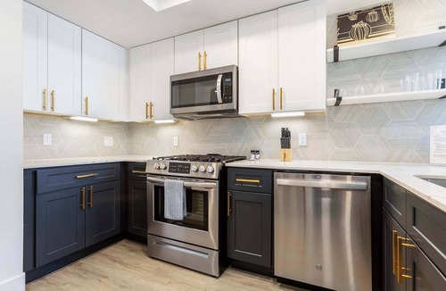 Desert Paradise Estates Apartment | 2BR CozySuites at Kierland Commons with pool #05