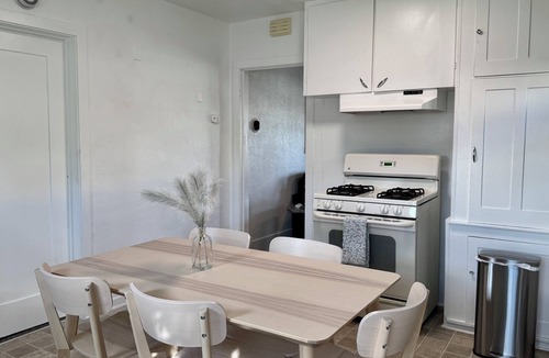 Hanford House | 2BR Home Near Downtown - King Bed Comfort