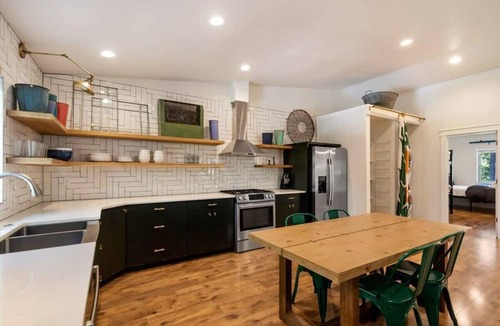 Post Falls Condo | 2BR Loft w/Private Patio & Water Views