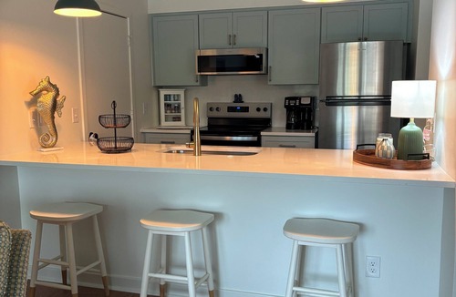 Isle of Palms Condo | 2BR2BA Poolside. 15% discount for June/July weekly rentals. Great for families!