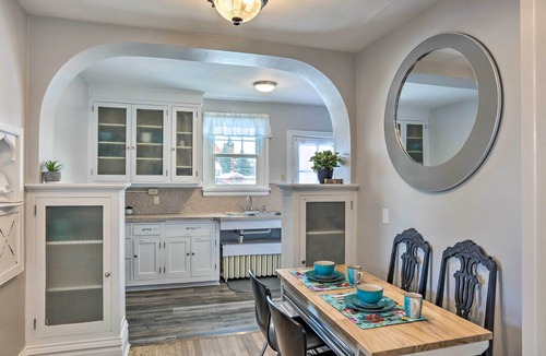 Dillon Apartment | 2nd-Floor Dillon Apt - Near University & Fishing!