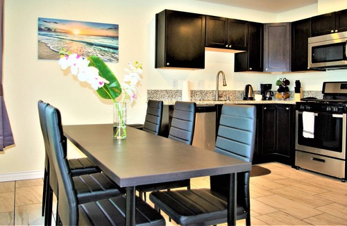 Swan Canyon Apartment | #3, 2 bedroom / 2 bathroom apartment 10 min to DT!