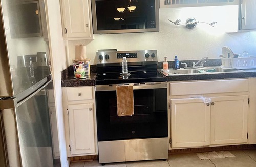 Encanto Condo | 3-bedroom condo in brilliant Phx walking distance to everywhere light rail stops