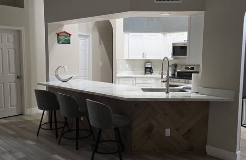 Alta Mesa Community Association House | 3-bedroom house in beautiful Mesa with cool AC and fitness room
