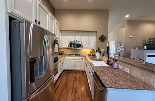 Gilroy House | 3-bedroom house in charming Gilroy neighborhood