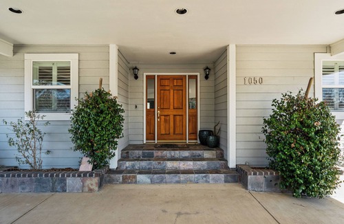 North Lakeport House | 3-bedroom house in fabulous Lakeport with WiFi, AC. Relax and unwind