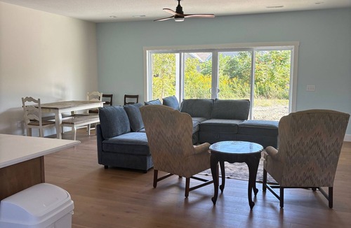 Kelleys Island House | 3-bedroom house in enchanting Kelleys Island with AC