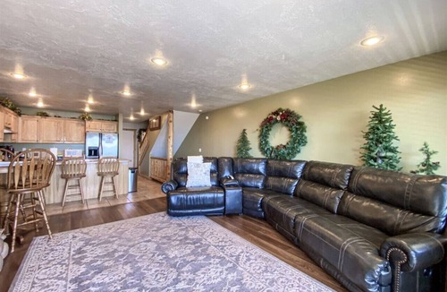 Harbor Village Condo | 3 Bedroom Lake View Condo 874 #2, Bear Lake views
