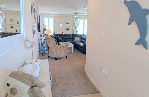 Sandbridge Condo | 3 bedroom luxurious condo on the beach with breath-taking bay views!