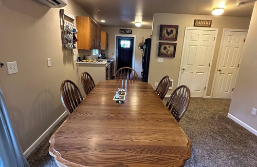 Worley House | 3 bedrooms, 2 full bath in picturesque Worley WiFi, HVAC. Start your getaway