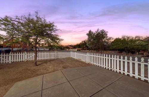 West University House | 3 Blocks from U of A/Near 4th Ave/1 BR 1 BA