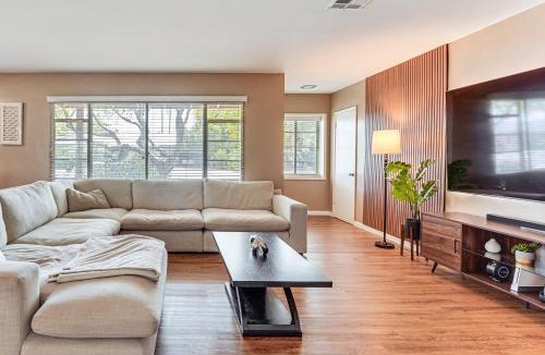Village Grove House | < 3 Mi to Old Town! Scottsdale Home w/Pool