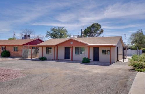 Campus Farm House | 3 Mi to University of Arizona Campus! Group Escape