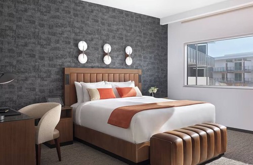 Ivins Hotel | 3 Radiant Rooms Ideal for a Memorable Family Escape Near Arts & Parks - 6.5 mile